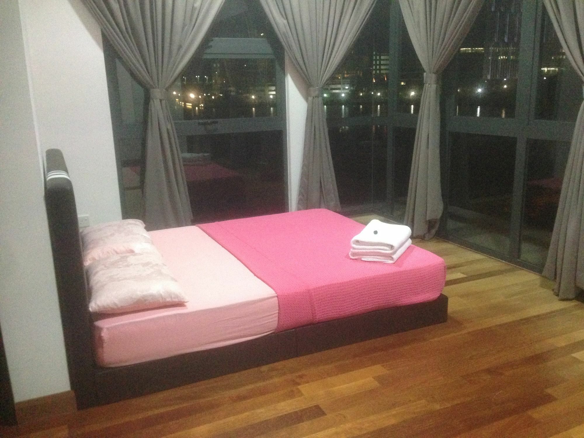 Holiday Homes Putrajaya - Dwiputra Екстер'єр фото